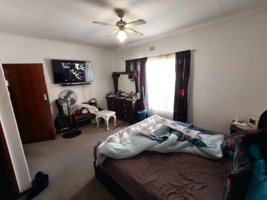 3 Bedroom Property for Sale in Protea Park North West